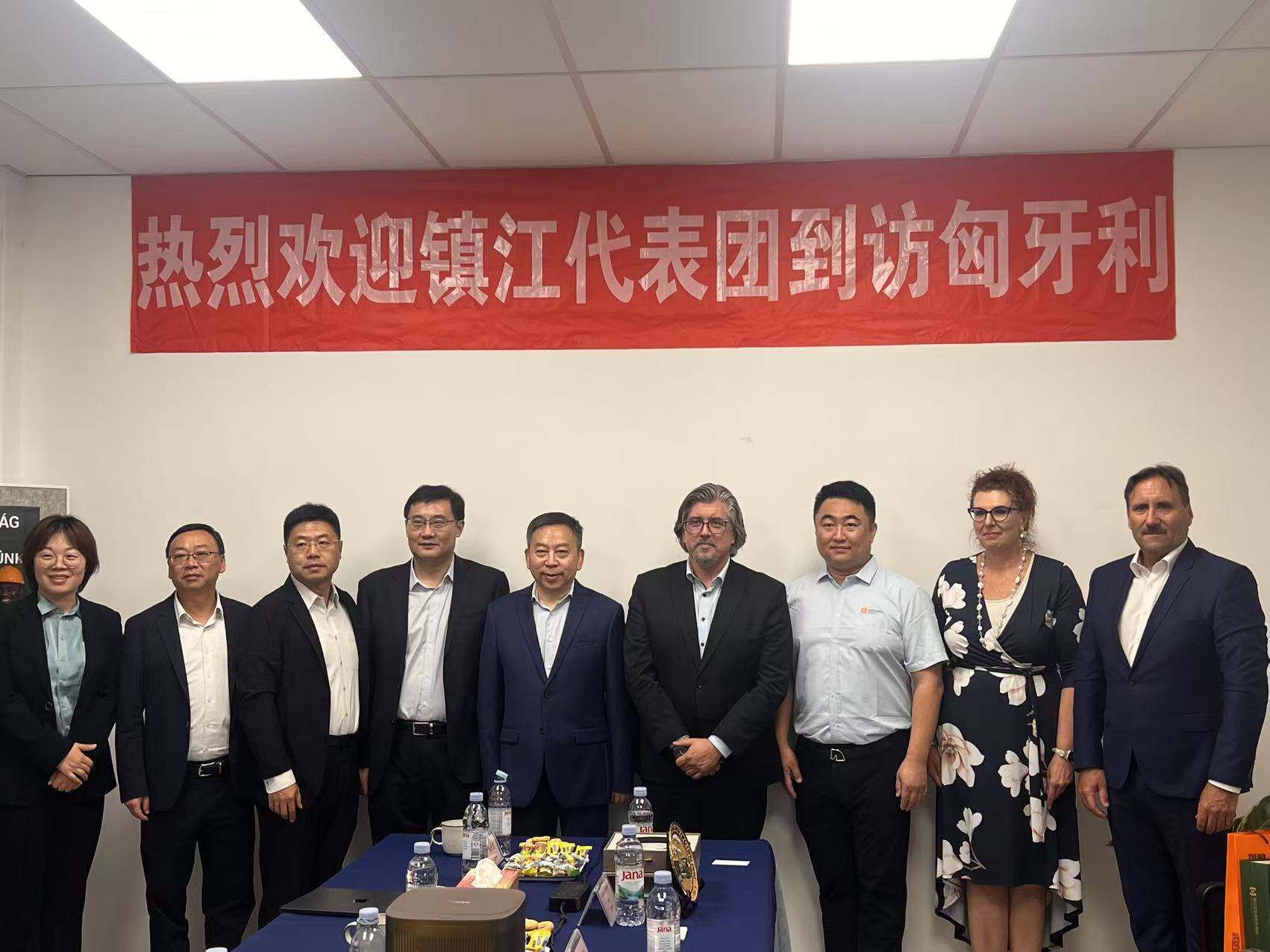 共筑中歐制造新高地！鎮(zhèn)江市政府代表團(tuán)到訪(fǎng)加勒電氣匈牙利工廠(chǎng)